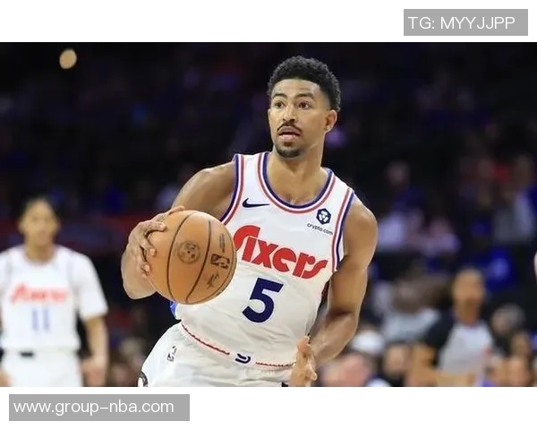 格莱姆斯年薪期望高达3000万与实际差距达2130万引发关注