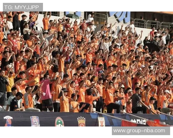 安芬尼赞绿军主场球迷热情享受在这座球馆的比赛氛围